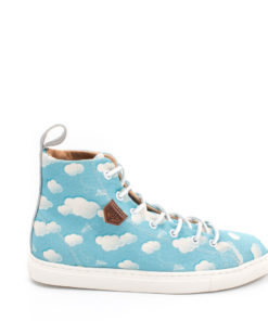 Sneakers Unisex Flying in the Sky
