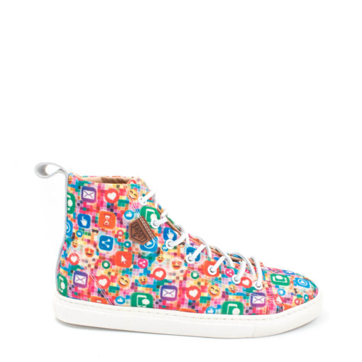 Sneakers Unisex Social Media
